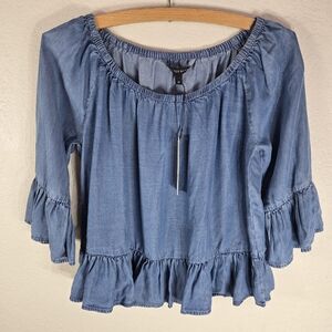 Walter Baker Natalie Top Womens Size M Chambray Ruffle Blouse Bell Sleeve Blue